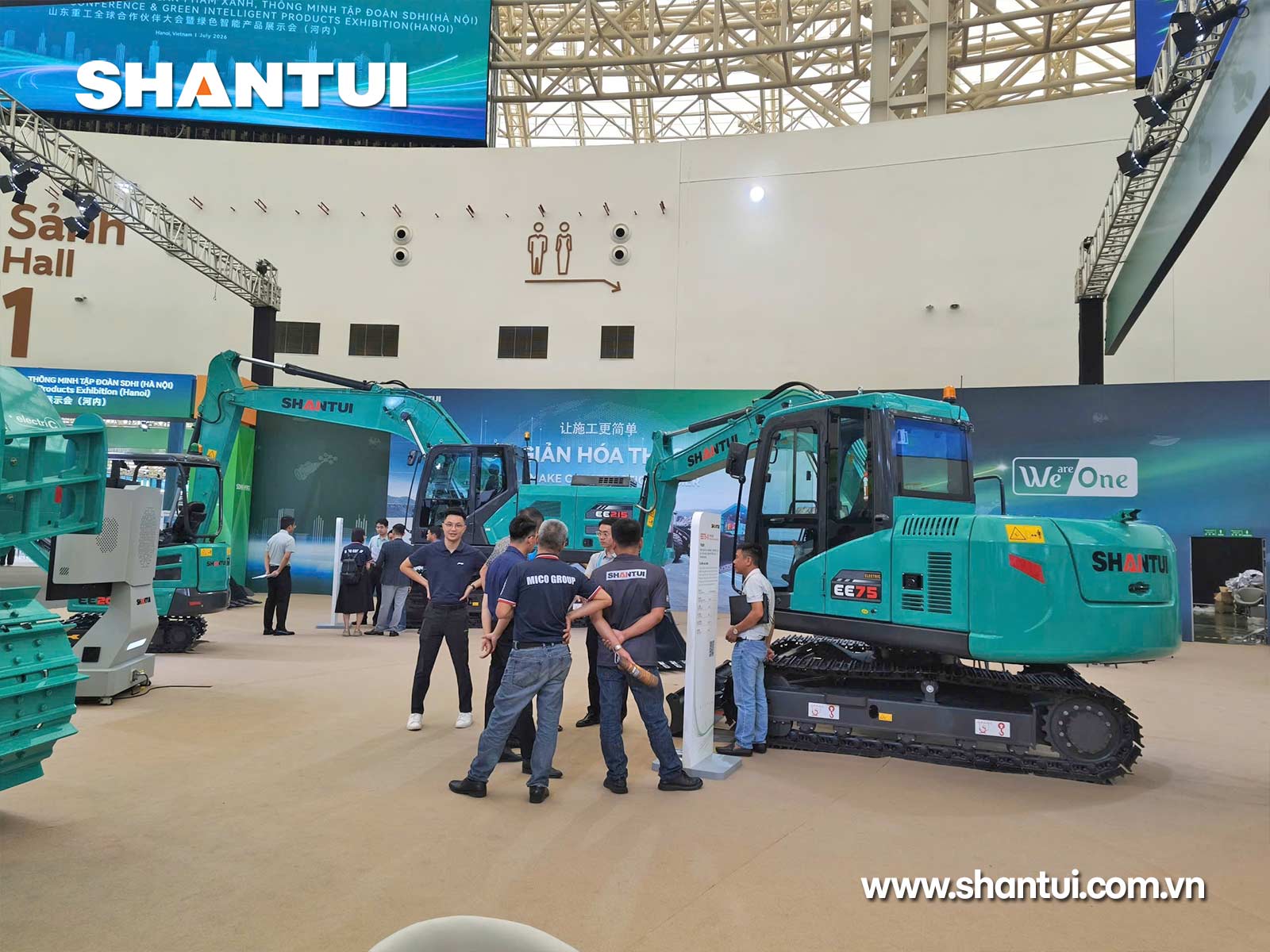 Shantui giới thiệu toàn bộ dòng thiết bị xây dựng năng lượng mới và các sản phẩm thông minh được vận hành bởi nền tảng tự hành SSC 2.0