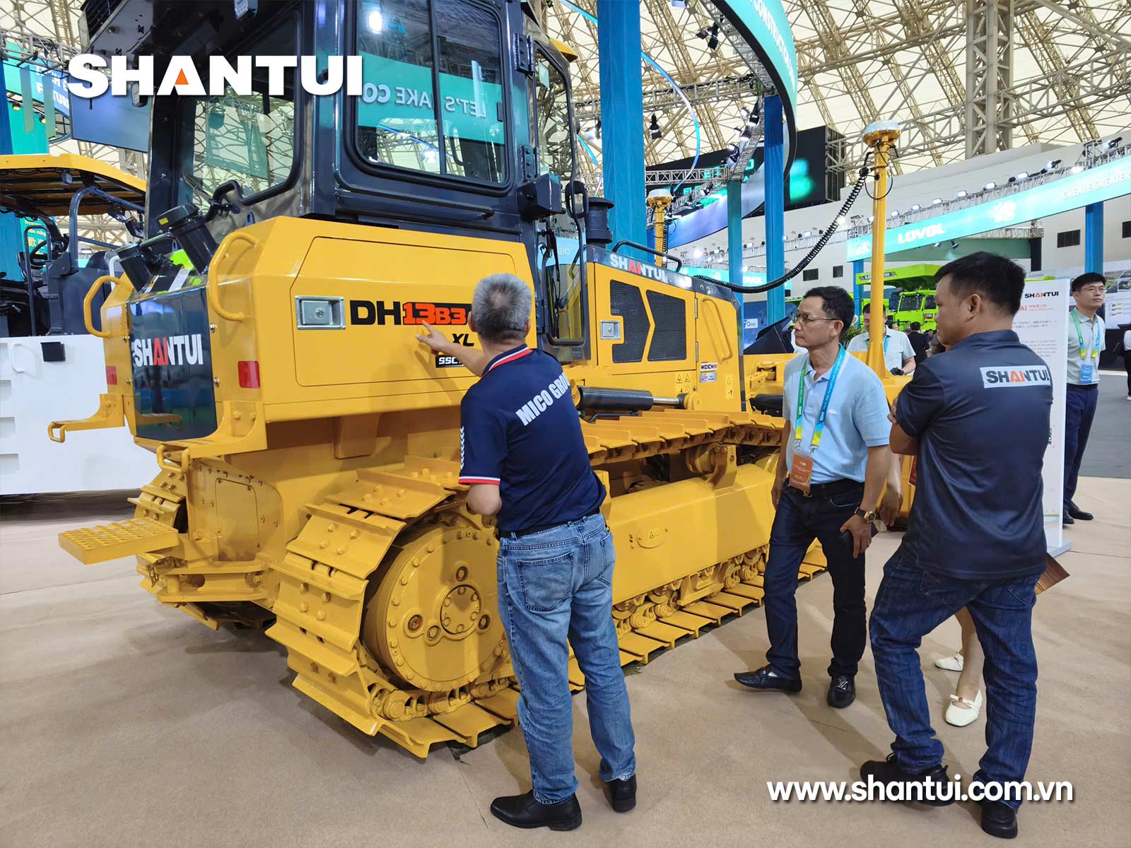 Shantui giới thiệu toàn bộ dòng thiết bị xây dựng năng lượng mới và các sản phẩm thông minh được vận hành bởi nền tảng tự hành SSC 2.0
