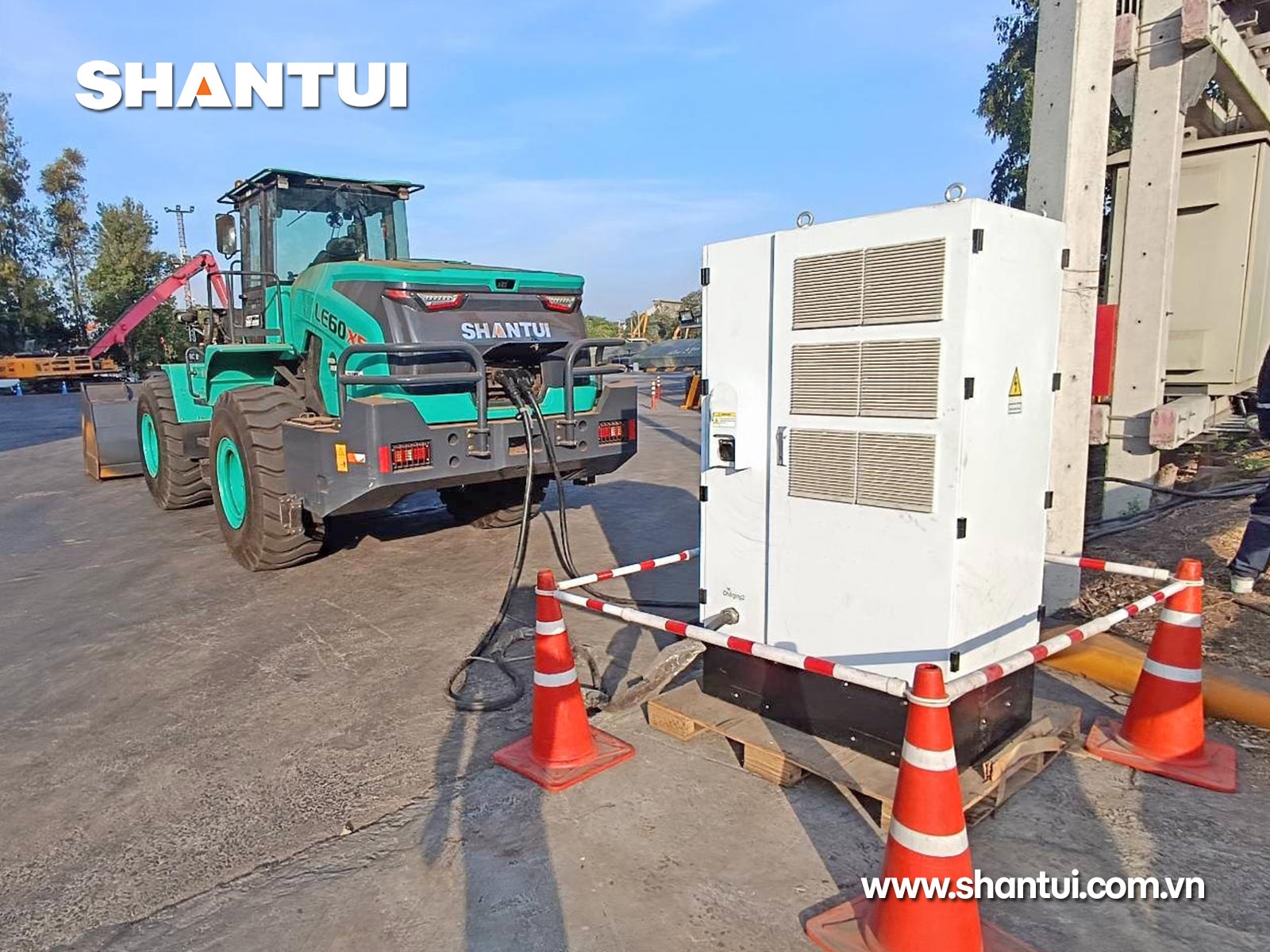 Công nghệ sạc nhanh cho pin xe nâng từ nguồn điện 220 hoặc 380 volt