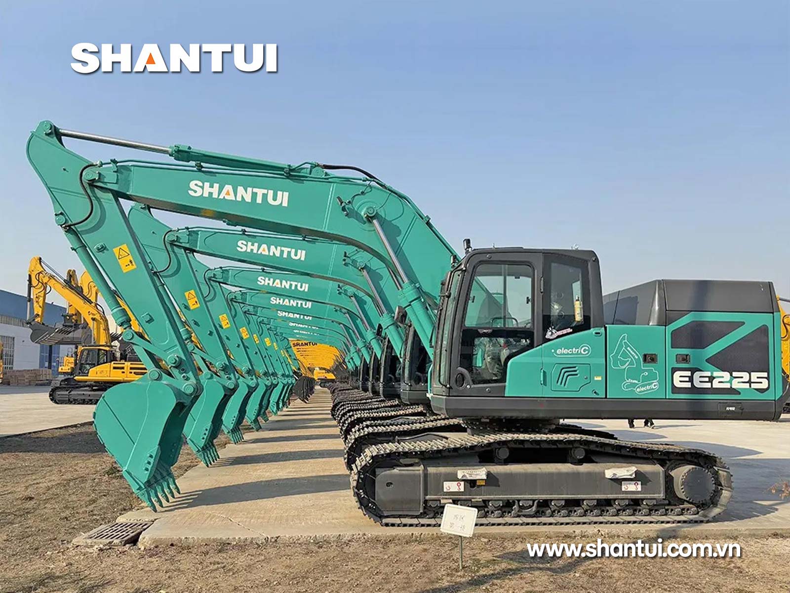 SHANTUI EE225: Xe điện chạy PIN, thân thiện với môi trường & hiệu quả kinh tế