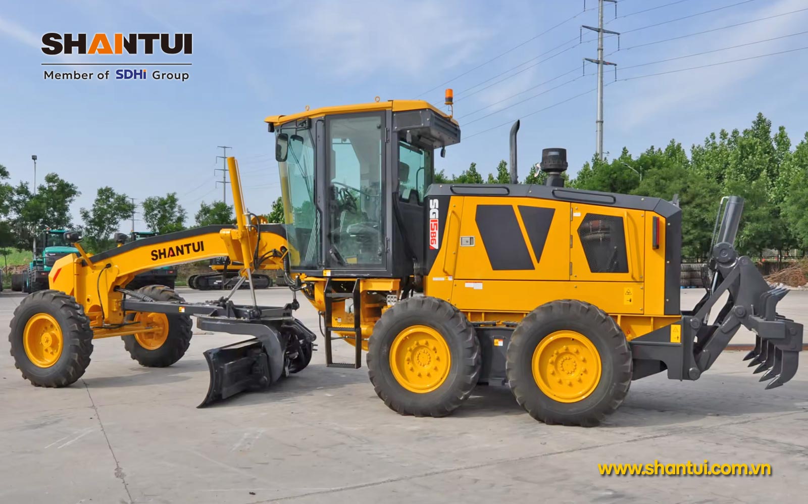 Máy san gạt Shantui SG15-B6 13 tấn | Trung Quốc