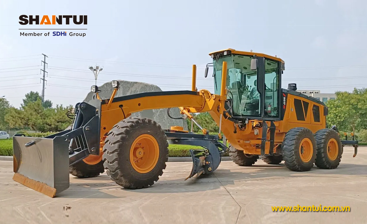 Máy san gạt Shantui SG17-B6 14,8 tấn