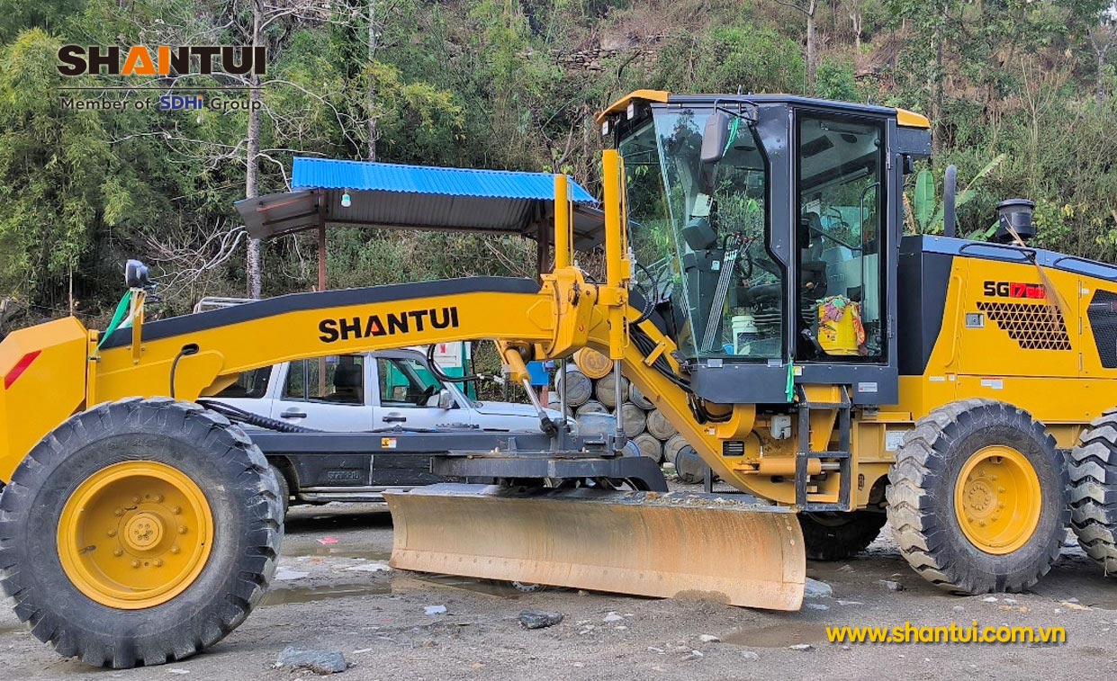 MÁY SAN GẠT SHANTUI SG17-B6(Weichai)