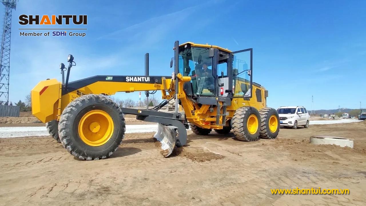 Máy san gạt Shantui SG19-C6 16 tấn | Trung Quốc