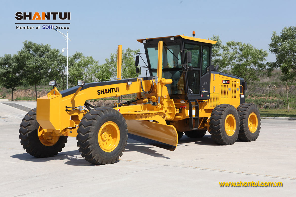 SHANTUI SG21-C5: Máy san gạt 17 tấn cho xây dựng và bảo trì đường bộ nặng