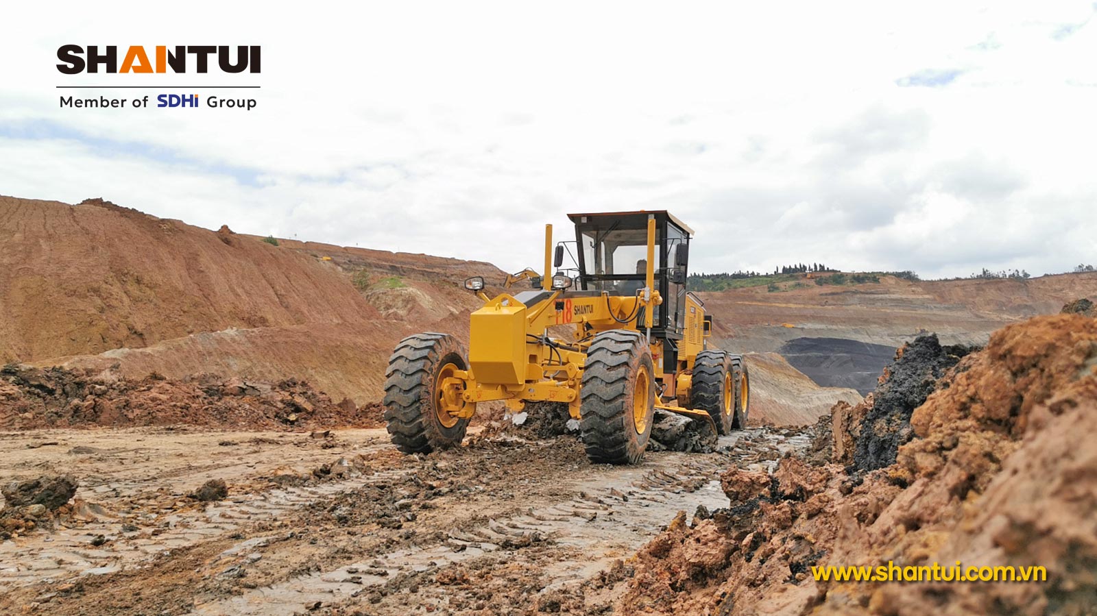 Máy san gạt Shantui SG27-C6 AWD EC