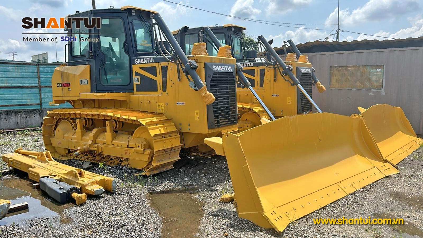 Máy ủi Shantui SD17-B3 LGP 19,2 tấn | Mico Group