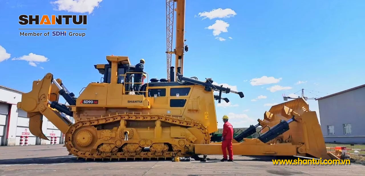 Máy ủi khai thác đá Shantui SD90-C5 bánh xích 106 tấn