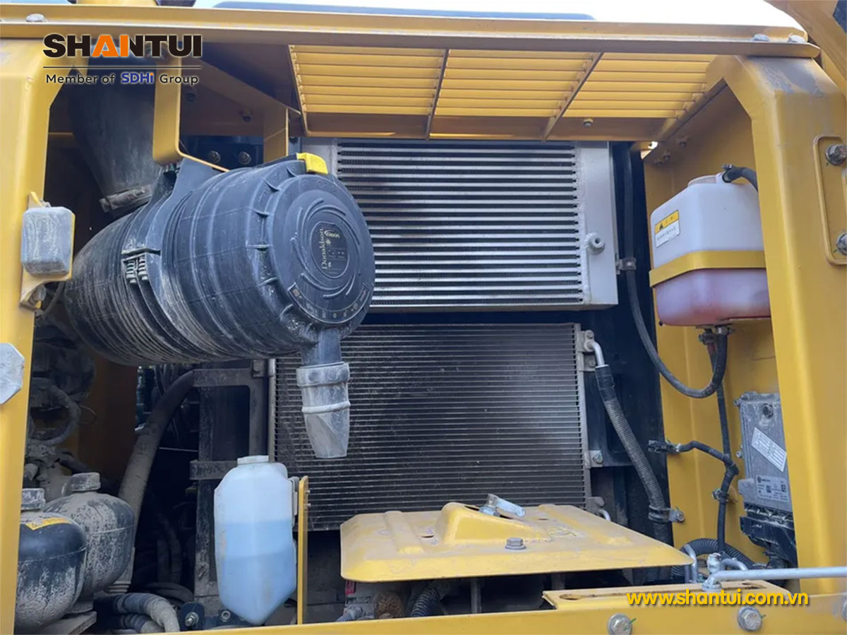 Dễ bảo trì Máy xúc bánh lốp SHANTUI SW150