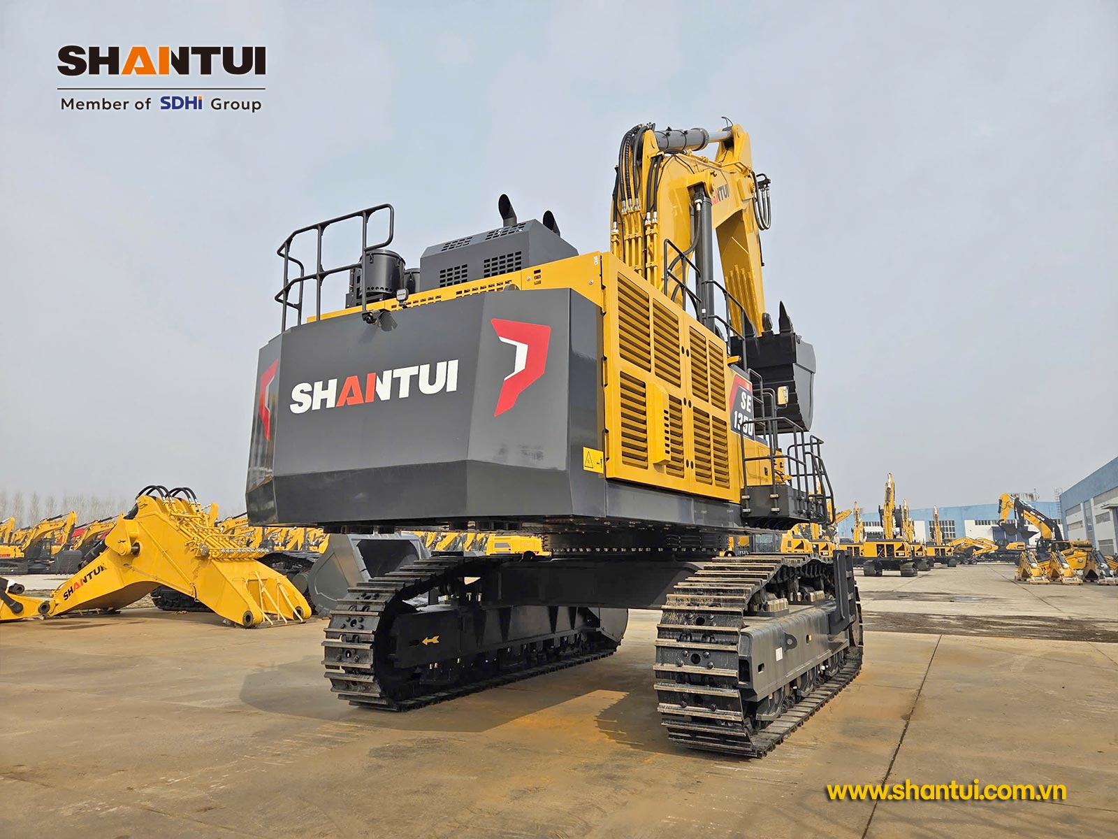 SHANTUI SE1350: Máy xúc khai thác mỏ năng suất tối đa với chi phí tối thiểu