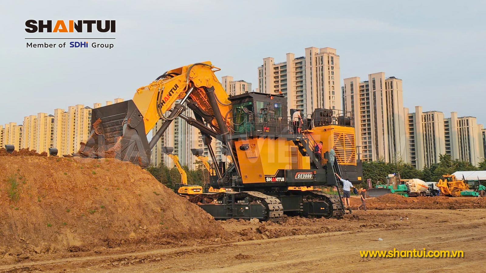 Trái tim của máy khai thác mỏ Shantui SE3000LCW là động cơ Weichai 16M33 16 xi lanh