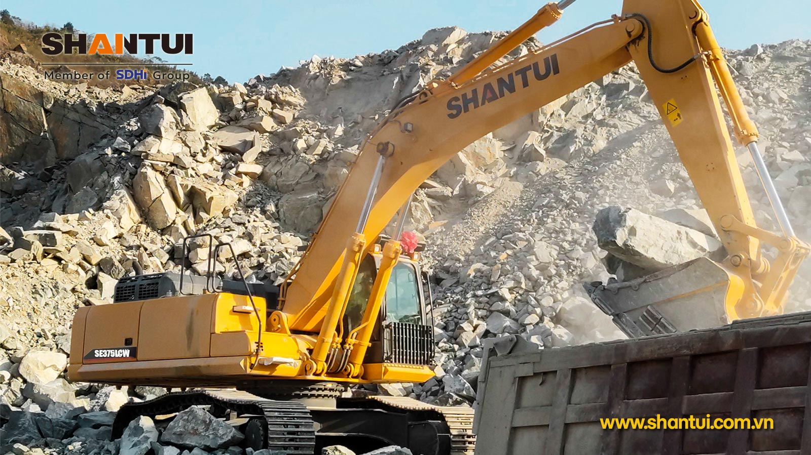 Máy xúc bánh xích Shantui SE375LCW