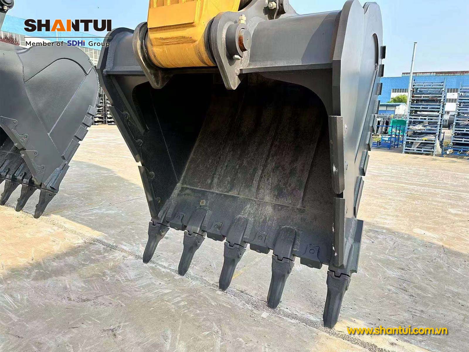 Gầu đào Máy xúc đào Shantui SE550LCW 55 tấn gàu 3,2m3 | MICO GROUP