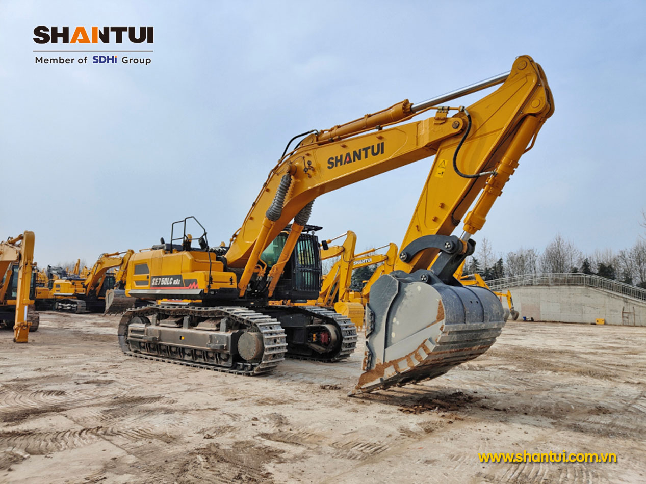 Máy xúc đào Shantui SE750LC 72,5 tấn 4,5m3