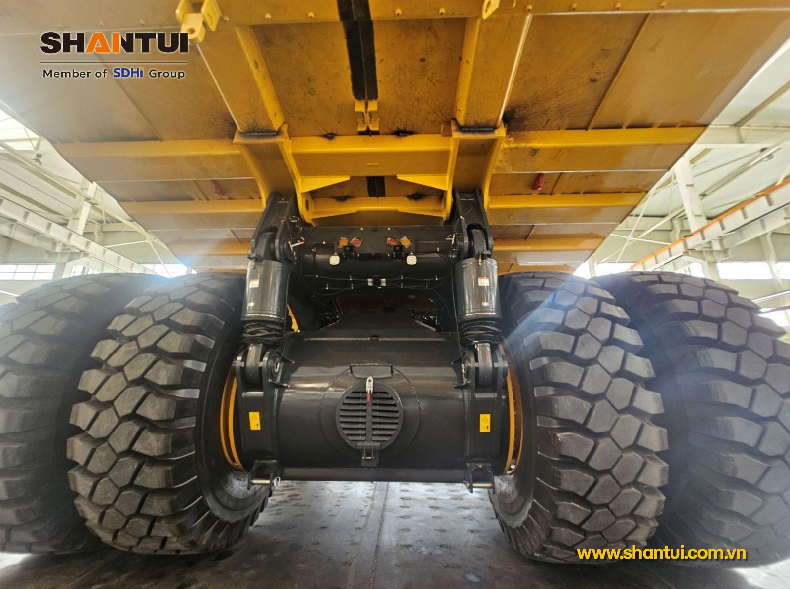 SHANTUI TEH160: Xe tải khai thác mỏ Hybrid cho tương lai xanh