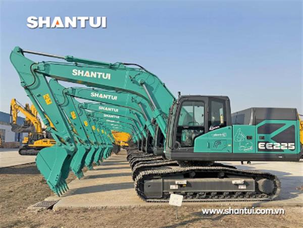 SHANTUI EE225: Xe điện chạy PIN, thân thiện với môi trường & hiệu quả kinh tế